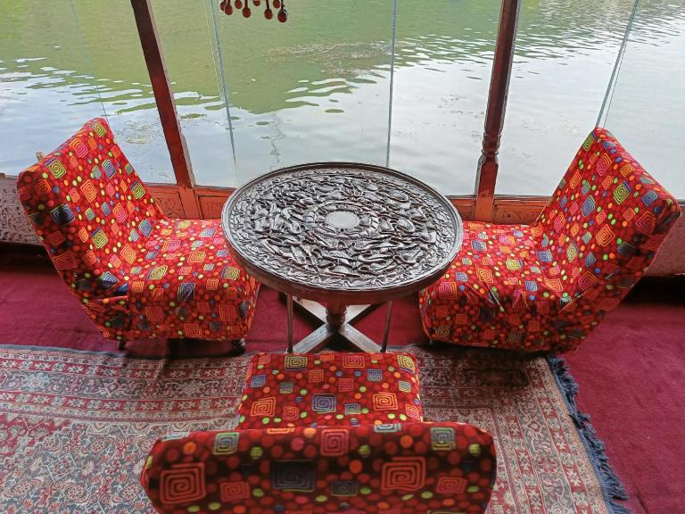 Hotel Island - B&B Srinagar