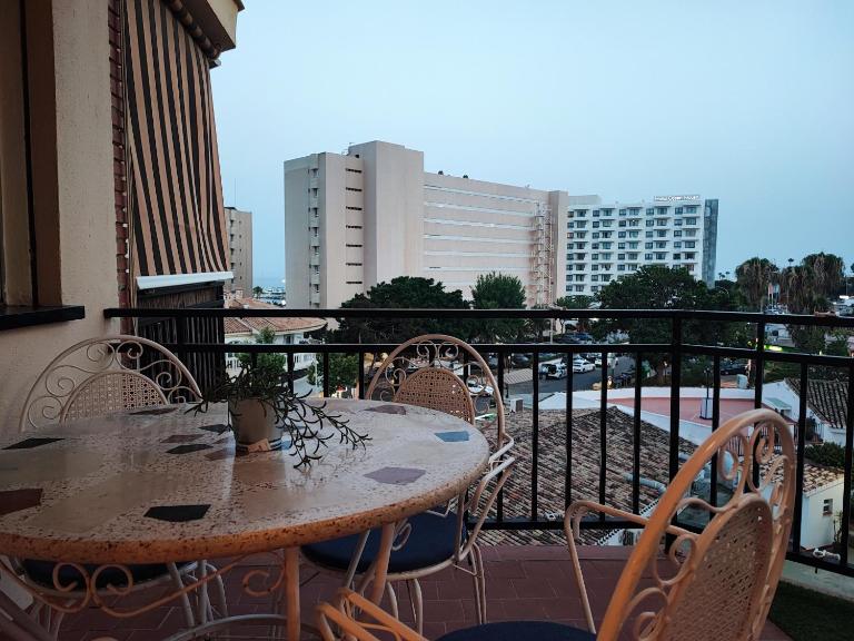 Apartamento 150 metros de la playa Torremolinos - B&B Torremolinos