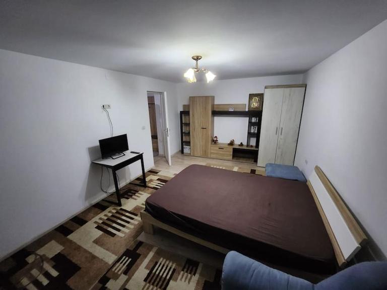 Cozy 1BR - Center-Family Perfect - Ferienwohnung Siret