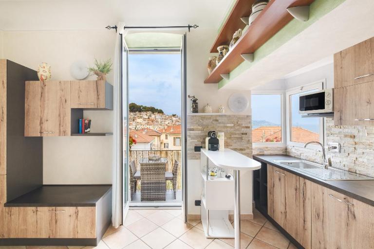 Matty's Home - Center - SEA View - FREE PARKING - Strategic area - Chambres d'hôtes Sanremo
