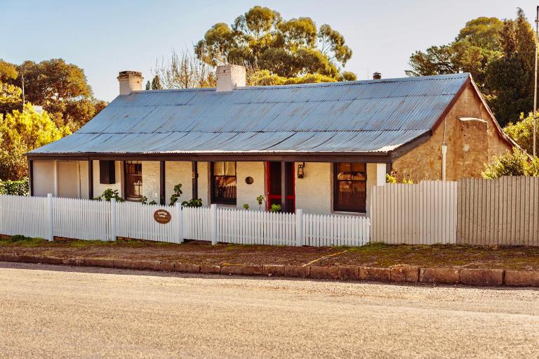 Kooringa Cottage - B&B Burra