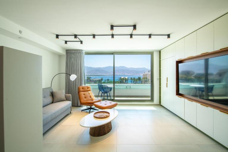 Beach side -Luxury sea View Amazing pool Eilat - B&B Eilat
