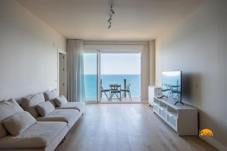Malibu by Cadiz Time - B&B Cádice
