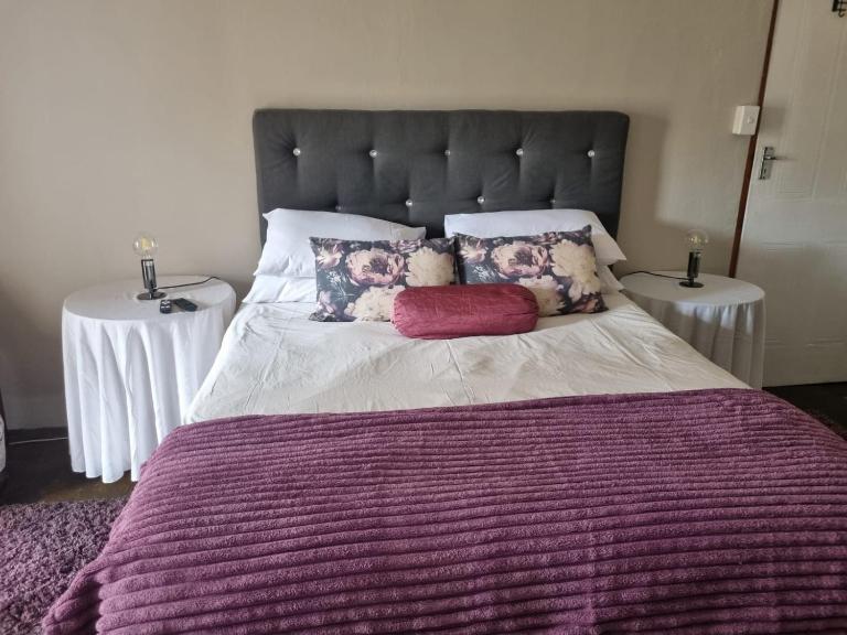 Guesthouse 71 Guest Room - B&B Boksburg