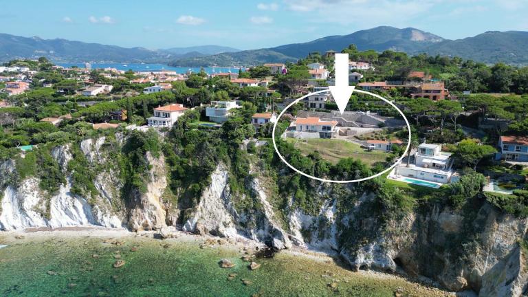 Villa Costa Bianca by ArgonautiVacanze - Chambres d'hôtes Portoferraio