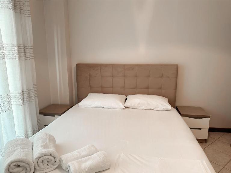 Bed & Breakfast Mina - B&B Tirana