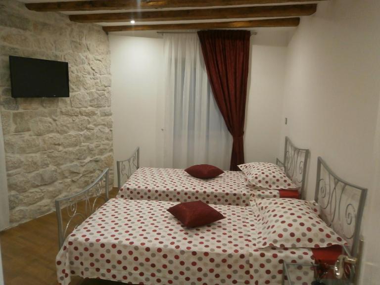Sobe Jukić - Bed and Breakfast Split