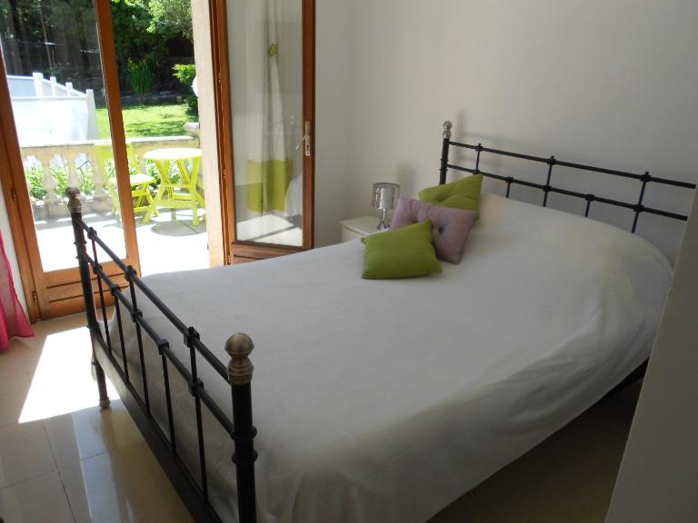 CHAMBRE PARENTALE 1 - B&B Roquefort-les-Pins