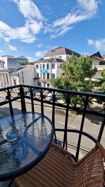 Belle Apartments - Republicii - Ferienwohnung Piteşti