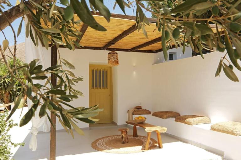 Syrolia village - B&B Kínion