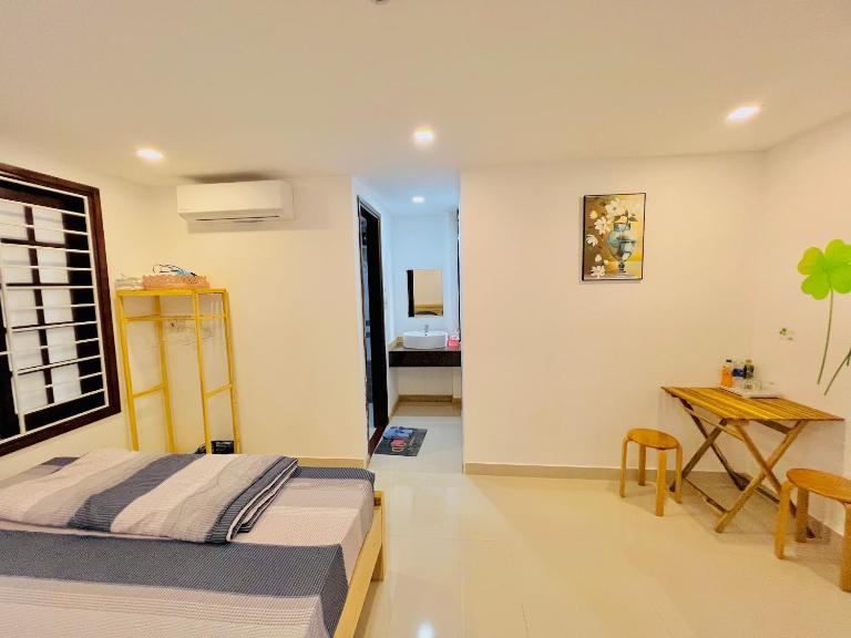 KempiB Homestay - Nguyên Căn, đậu nhiều ô tô - B&B Hué