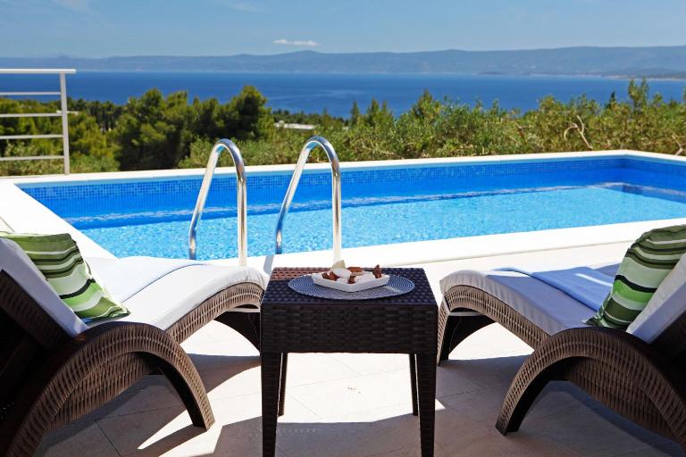 Holiday Homes Oliva - Bed and Breakfast Bol