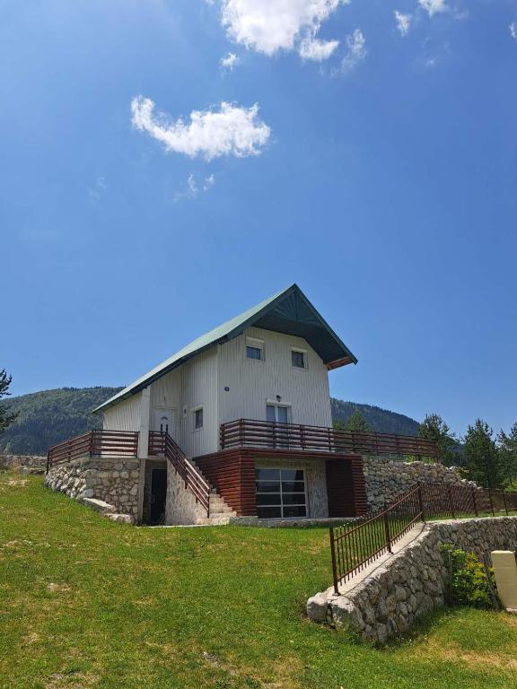 Mountain Peace Cottage - B&B Zabljak