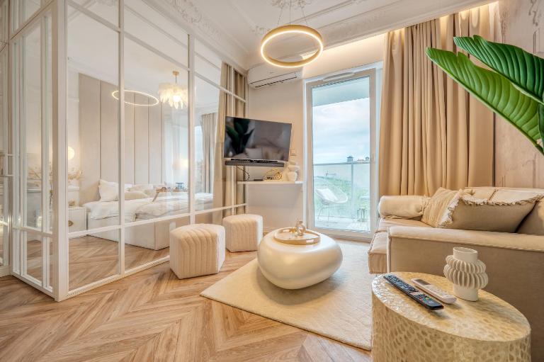 Apartment Golden Manufaktura Łódź by Rentujemy - Ferienwohnung Łódź