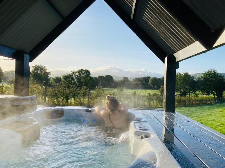 The Hut 45 - Chambres d'hôtes Newry
