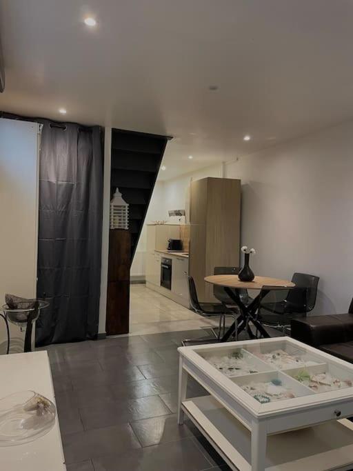 Paisible Duplexe sur Villeneuve d ascq - Chambres d'hôtes Annappes
