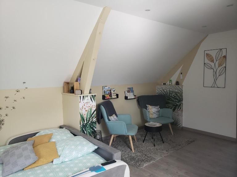 Le charmillon, Appartement cosi avec double garage - Chambres d'hôtes Mancey