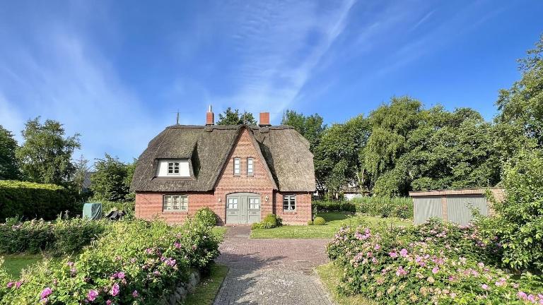 Reetdachhaushaelfte-1 - B&B Sankt Peter-Ording