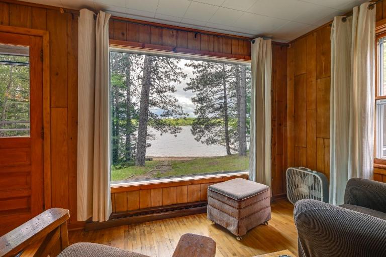 Private Dock + Screened Porch: Echo Lake Cabin - B&B Mercer