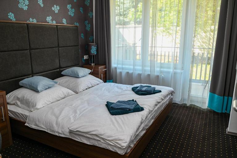 Lara Five - B&B Hajdúszoboszló