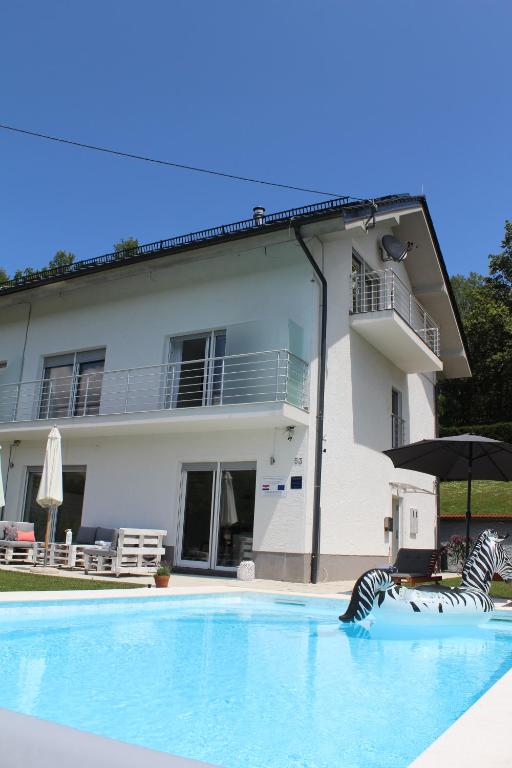 Landhaus Anton - B&B Žakanje