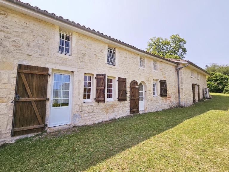 Gîte Le creux du loup - B&B La Couronne