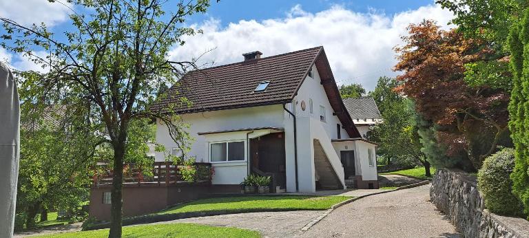 Apartma Bine - Bed and Breakfast Bled