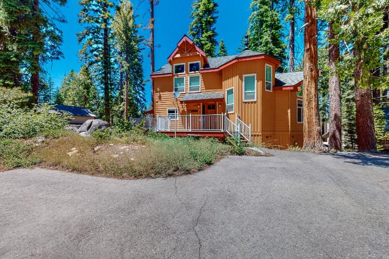 Granite Tranquility - B&B Yosemite West