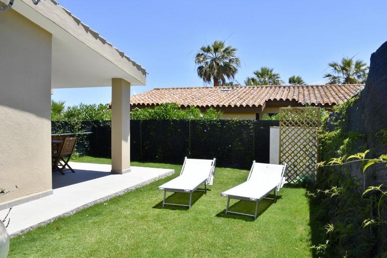 Bilocale Mimosa 80 m dalla spiaggia - B&B Costa Rei