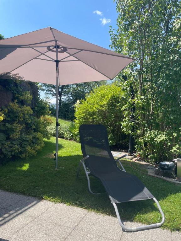2-Zimmer Ferienwohnung an ruhiger Lage - B&B Triesenberg