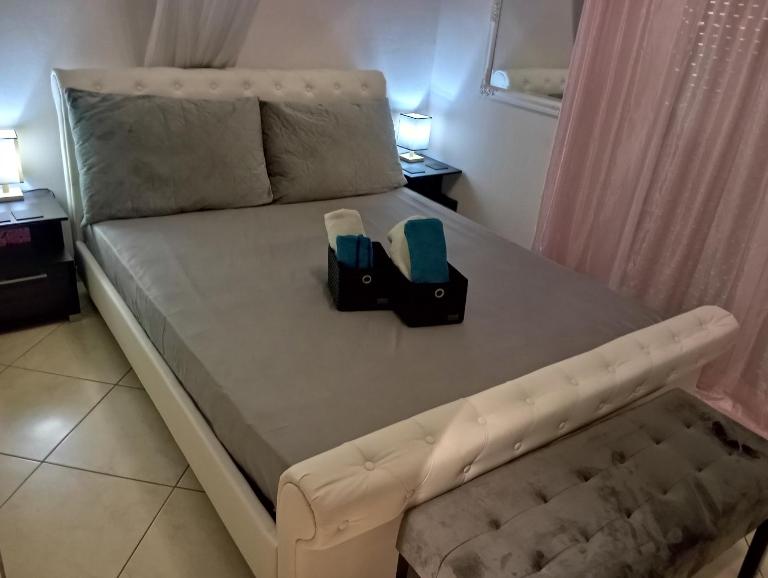 The Genius apartment 3 rooms, Α floor 3 υπνοδωμάτια, A όροφος - B&B Atene