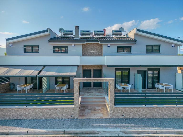 Dream Luxury Apartments - B&B Stavrós