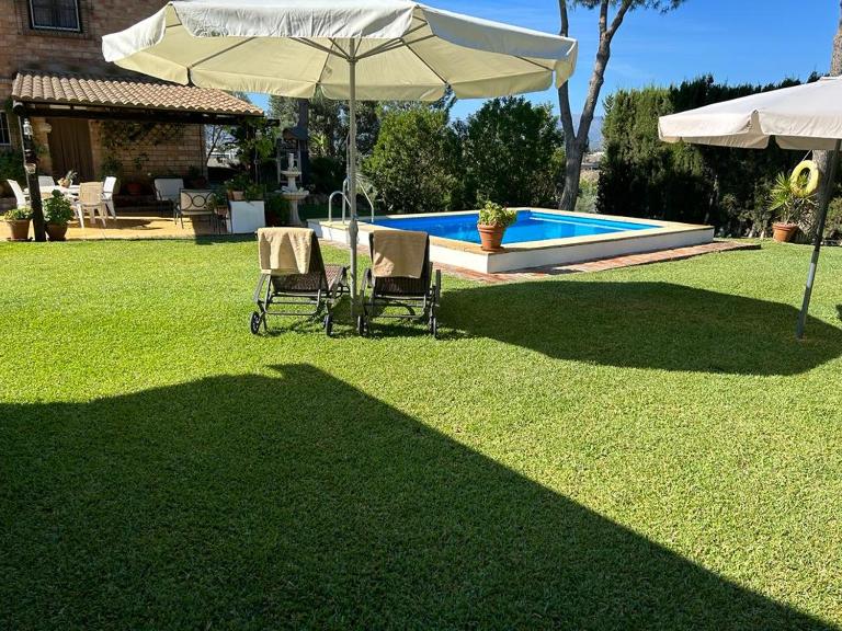 Casa Rural Cupiana Piscina privada Malaga - B&B Málaga