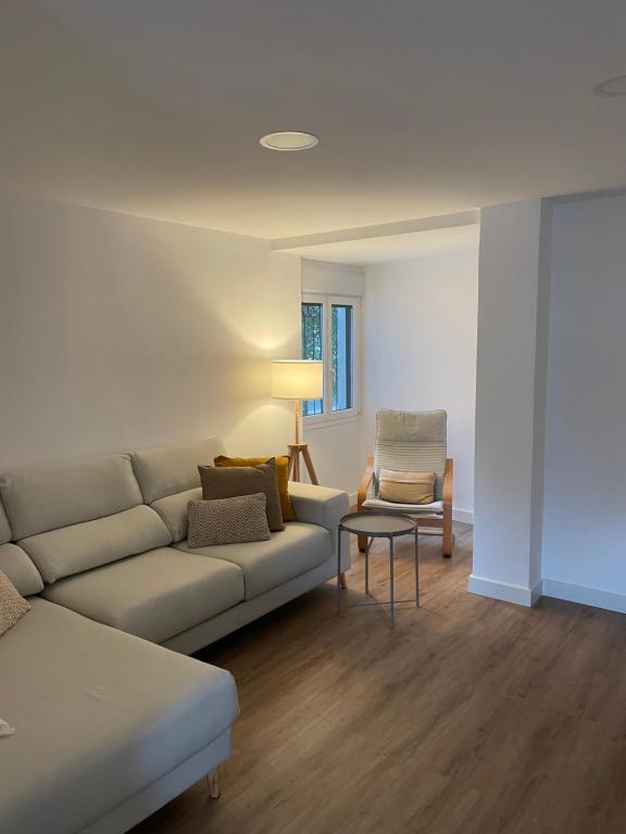 Cozy apartment 6' from San Sebastian + Parking - B&B Usurbil