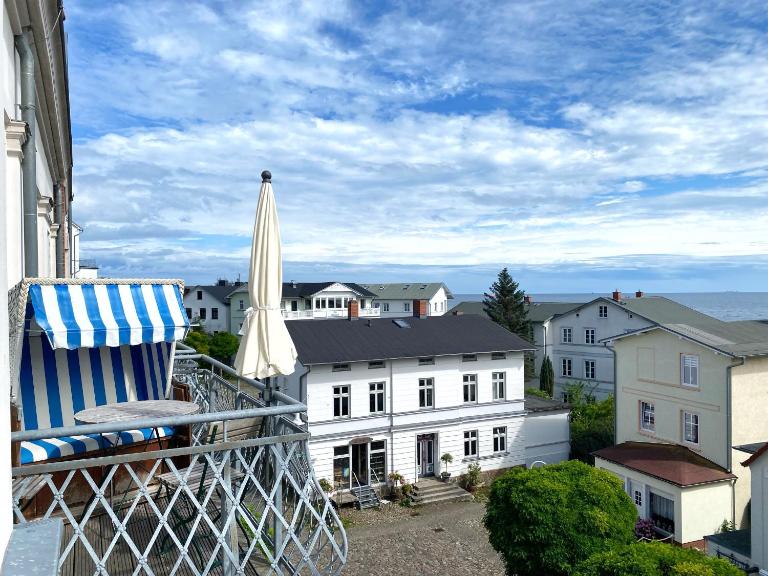 Alter Reichshof - App 304 - Ferienwohnung Sassnitz