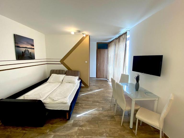 Art Apartments - B&B Hajdúszoboszló
