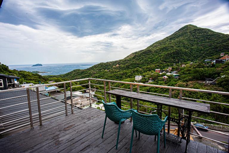 Shabby Home 28 - Bed and Breakfast Jiufen