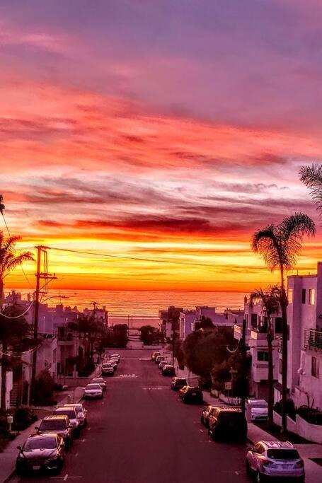 White Water Views From Most Rooms - Walk 3 Min to sand- 10 min to DT Hermosa - B&B Hermosa Beach