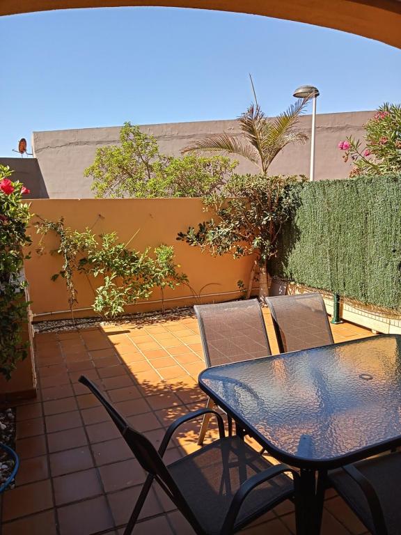 Apartamento HOME SUITES ALMERÍA - Bed and Breakfast Almería