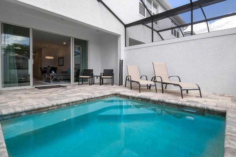 3 bedrooms pool home Hidden Forest Resort Amenities - Chambres d'hôtes Orlando