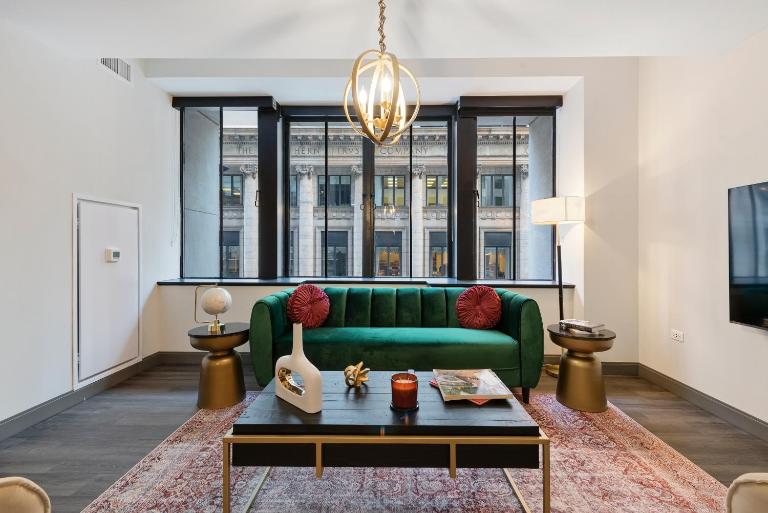Experience Downtown Chicago at Millennium - Luxury Apartments in The Loop - Ferienwohnung Chicago