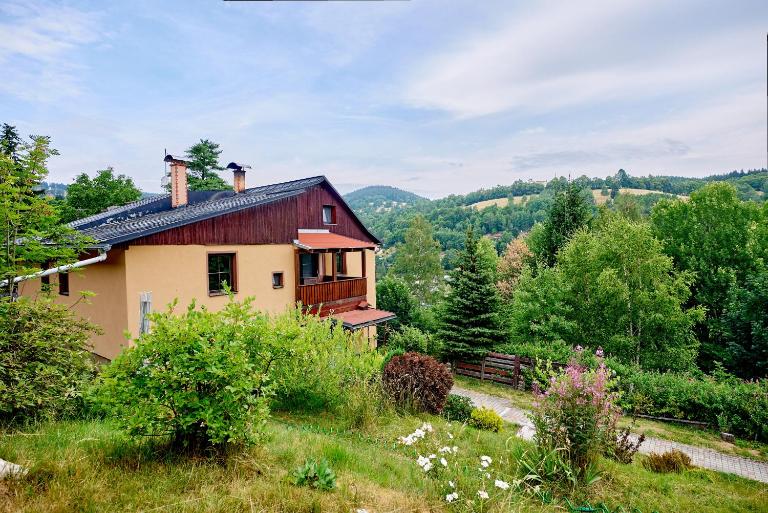 Popovská chalupa by Mountain ways - B&B Jáchymov