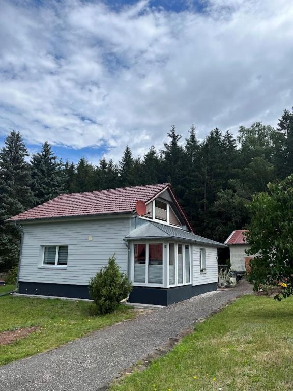 Casa „Ella“ - B&B Friedrichroda