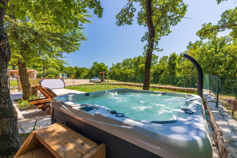 Nature Holiday Home - B&B Grižane