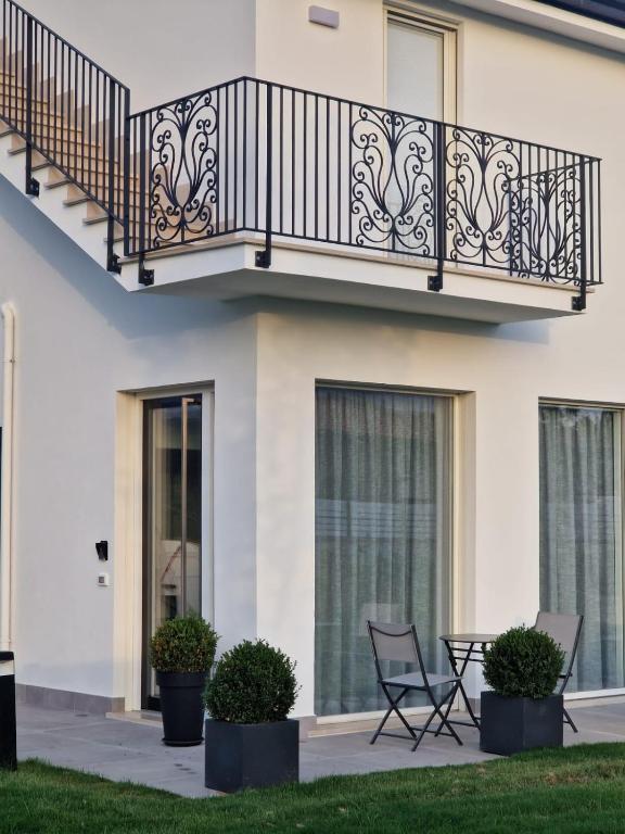 Elios Badino B&B - B&B Terracina