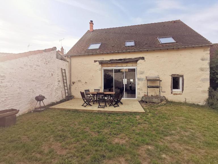 Logement très spacieux - Chambres d'hôtes Thevet-Saint-Julien