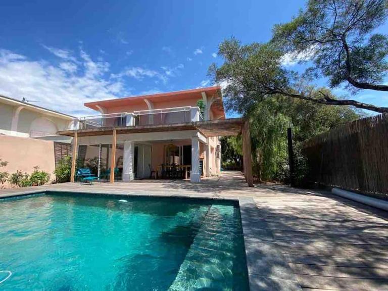 Nouveau Villa vue mer, proche centre et plage - B&B Fréjus