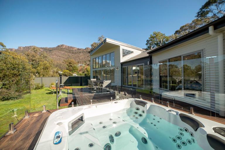 Heath House Luxury Halls Gap Accommodation - Chambres d'hôtes Halls Gap