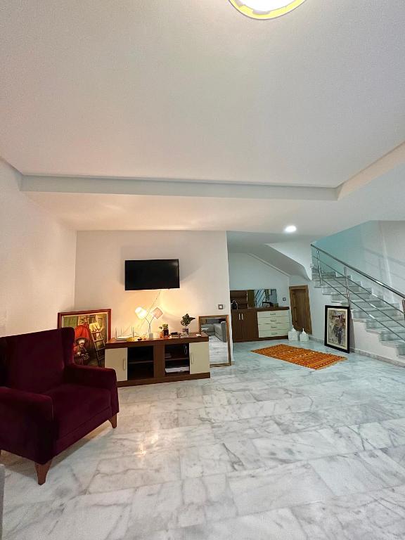 Magnifique duplex moderne à 1 minute à pied de la plage- Résidence Miramar Mohammedia - Chambres d'hôtes Mohammédia