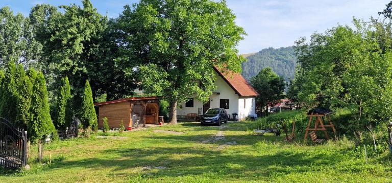 Pilisca Holiday Home - B&B Dobârlău